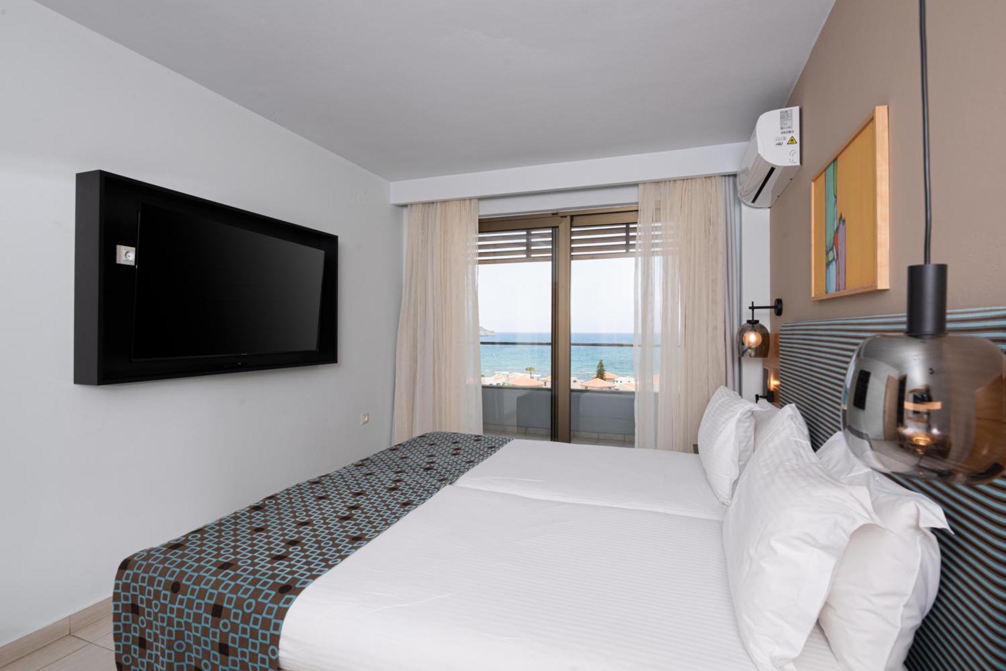 Iolida Beach By Smile Hotels Agia Marina Rom bilde