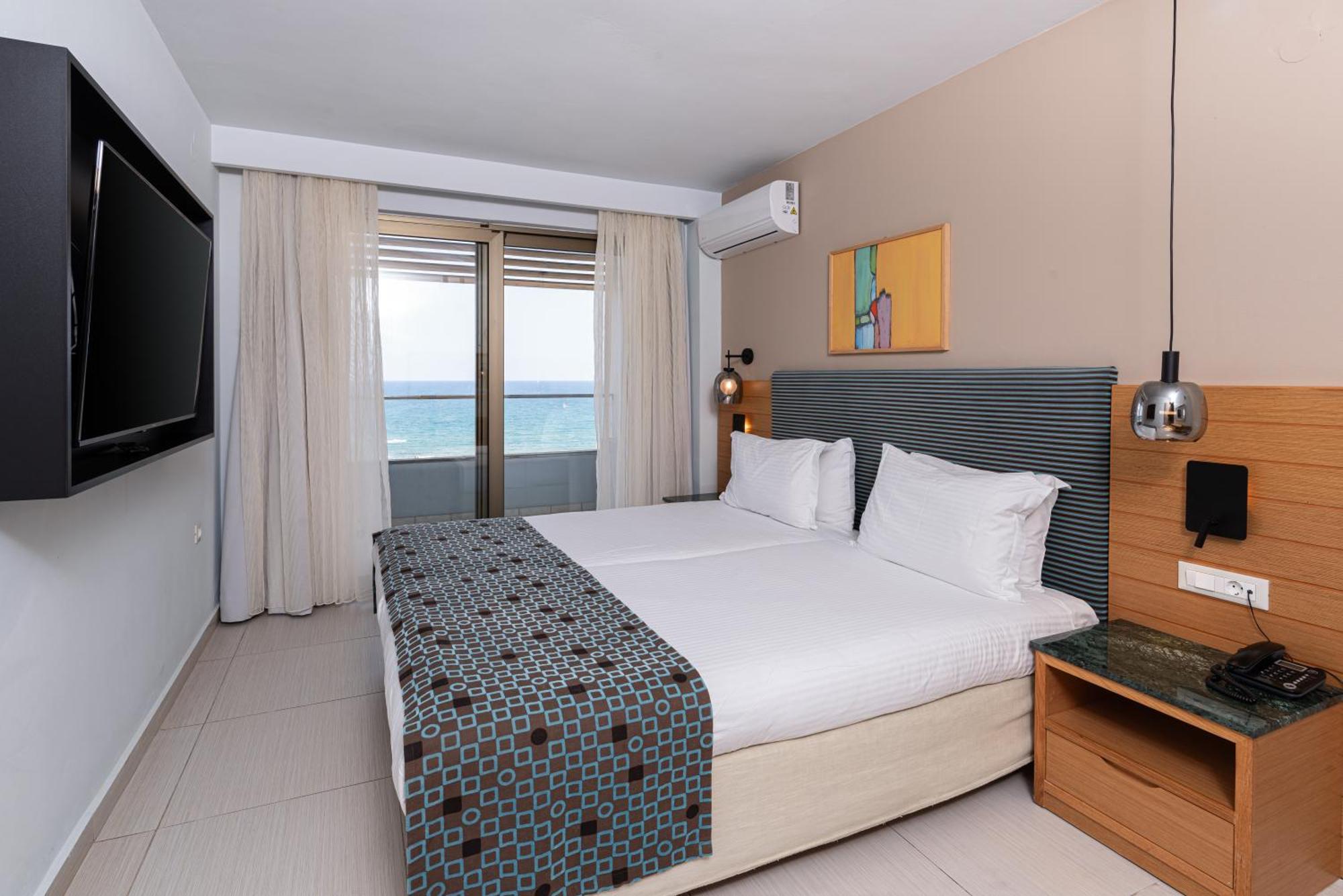 Iolida Beach By Smile Hotels Agia Marina Rom bilde